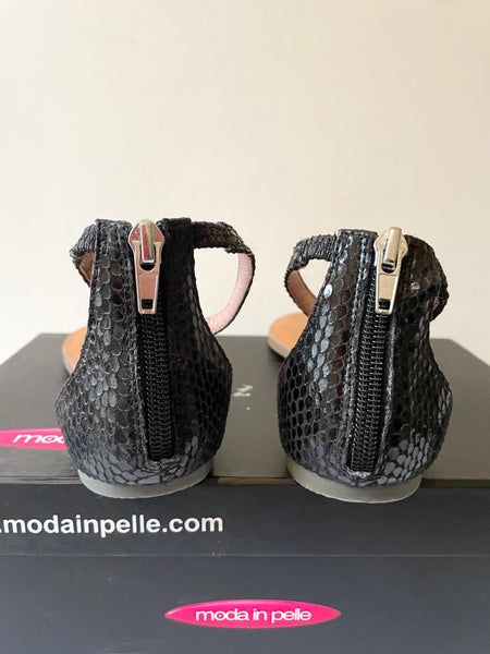 moda in pelle flats