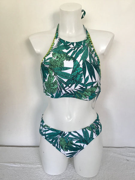 BRAND NEW MARKS SPENCER GREEN WHITE PRINT BIKINI TOP 2 SETS OF BOTTOMS SIZE 14 16