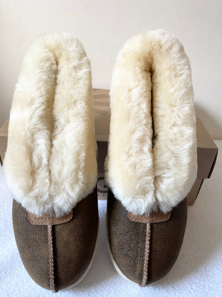 Ugg soft hot sale sole slippers