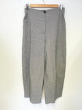 ITALIAN DESIGNER NEIRAMA GREY & NAVY BLUE PRINT OVERSIZE JACKET & CROPPED TROUSER SUIT SIZE I UK S/M