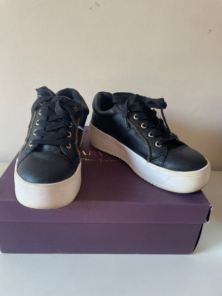 CARVELA JUXTOPOSE BLACK PLATFORM SOLE SNEAKERS SIZE 5/38