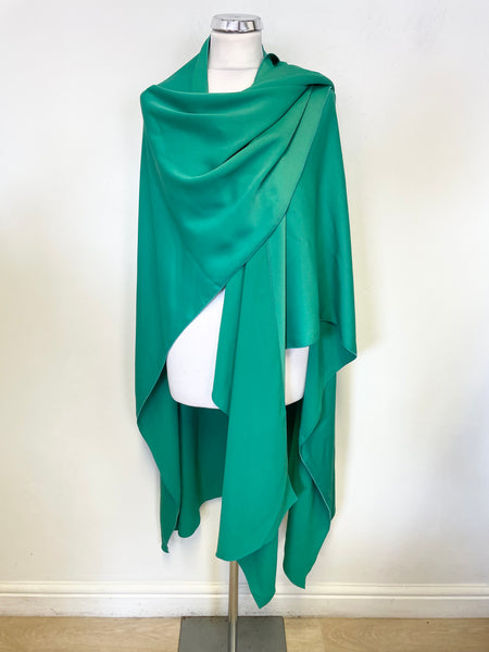 BRAND NEW KEVAN JON EMERALD GREEN LARGE WRAP/CAPE ONE SIZE