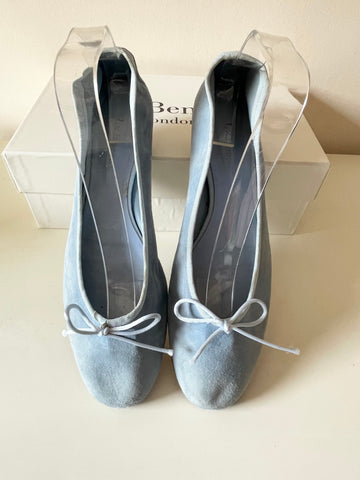 LK BENNETT LIGHT BLUE SUEDE BALLET PUMPS SIZE 7/41