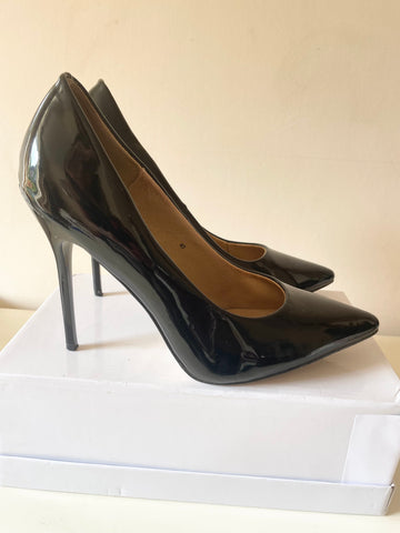 DANIEL BLACK PATENT POINTED TOE HIGH HEELS SIZE 7/40