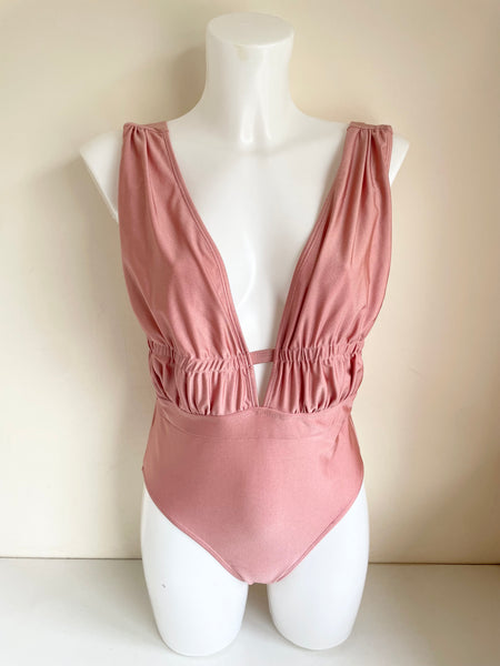 CHELSEA PEERS SALMON PINK PLUNGE NECK LOW BACK SWIMSUIT SIZE XS