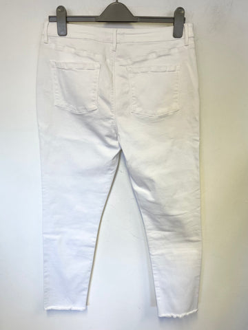 MINT VELVET WHITE DISTRESSED STYLE FRAYED HEM CROP JEANS SIZE 16R