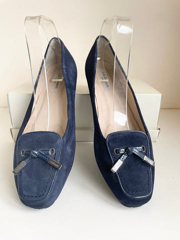 LK BENNETT NAVY NAVY BLUE SUEDE FLATS SIZE 7/40