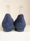 LK BENNETT NAVY NAVY BLUE SUEDE FLATS SIZE 7/40