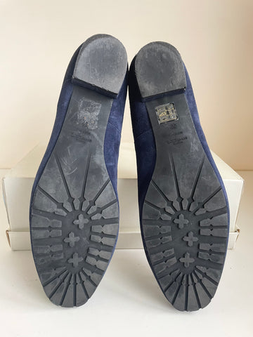 LK BENNETT NAVY NAVY BLUE SUEDE FLATS SIZE 7/40