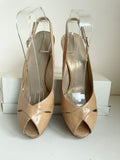 STUART WEITZMAN FOR RUSSELL & BROMLEY CAMEL PATENT LEATHER PEEPTOE SLINGBACK HEEL SANDALS SIZE 7/40