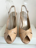 STUART WEITZMAN FOR RUSSELL & BROMLEY CAMEL PATENT LEATHER PEEPTOE SLINGBACK HEEL SANDALS SIZE 7/40