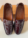 TODS PELLAME BURGUNDY PATENT LEATHER LOAFERS SIZE 4/37