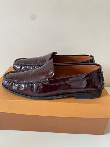 TODS PELLAME BURGUNDY PATENT LEATHER LOAFERS SIZE 4/37