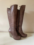 DANIEL BROWN LEATHER WEDGE HEEL TALL BOOTS SIZE 6/39