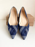 LK BENNETT NAVY BLUE & WHITE POINTED TOE TEXTILE FLATS  SIZE 7.5/41