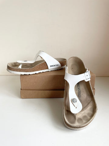 BIRKENSTOCK WHITE LEATHER TOE POST SLIDERS WITH BUCKLES SIZE 5/38