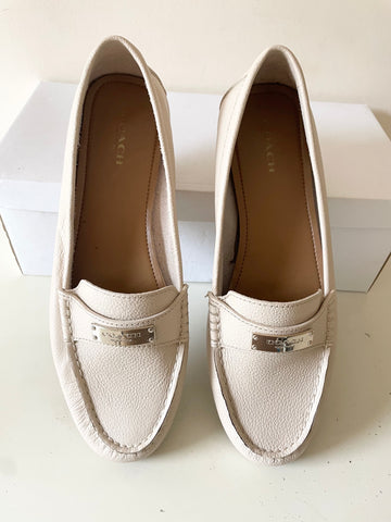 COACH FREDRIKA CREAM LEATHER LOAFER FLATS  SIZE 6.5/7 EU 39.5