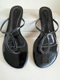 JAEGER BLACK PATENT LEATHER TOE POST FLIP FLOP SANDALS SIZE 4/37