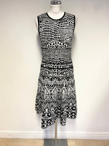 KAREN MILLEN BLACK & WHITE PRINT ROUND NECK SLEEVELESS FIT & FLARE DRESS SIZE 4 UK 12/14