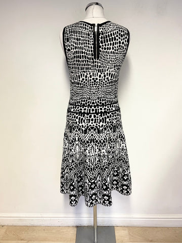 KAREN MILLEN BLACK & WHITE PRINT ROUND NECK SLEEVELESS FIT & FLARE DRESS SIZE 4 UK 12/14