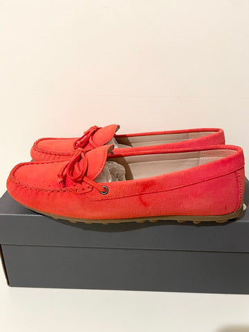 BRAND NEW ECCO DIVINE HIBISCUS ( CORAL) GOAT SUEDE FLAT MOCCASIN LOAFERS SIZE 5-5.5 /38