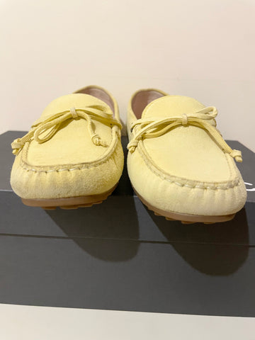 ECCO DIVINE SHERBET ( LEMON) GOAT SUEDE FLAT MOCCASIN LOAFERS SIZE 5-5.5 /38