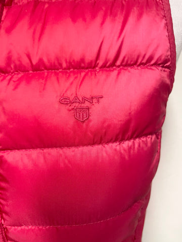 GANT RED QUILTED DOWN & FEATHER FILLED GILET SIZE XS