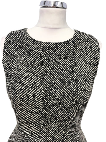 ZARA BLACK & CREAM PRINT SLEEVELESS FIT & FLARE DRESS SIZE M UK 10