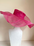 SUZANNE BETTLEY CANDY PINK FEATHER TRIMMED WIDE SHAPED BRIM FORMAL HAT ONE SIZE