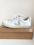 VEJA ESPLAR LOGO LEATHER EXTRA WHITE /SABLE TRAINERS SIZE 5/38