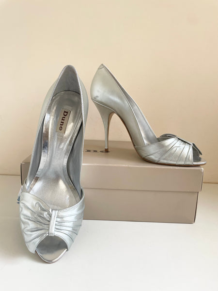 DUNE SILVER LEATHER PEEPTOE HEELS SIZE 7.5/41