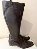 HOBBS DARK BROWN LEATHER LOW HEEL KNEE LENGTH BOOTS SIZE 7/40