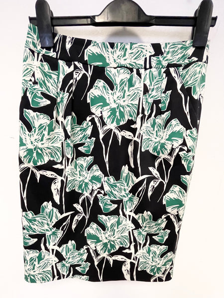 HOBBS INVITATION EMERALD GREEN FLORAL PRINT PENCIL SKIRT SIZE 8