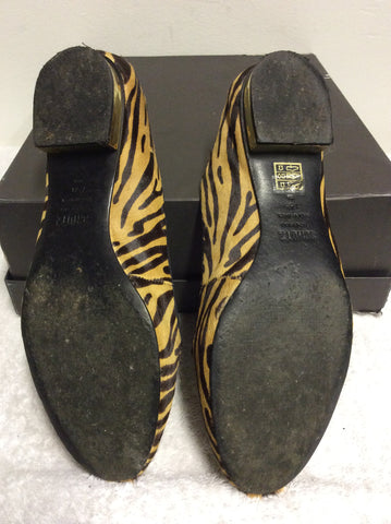 SCHUTZ DARK BROWN & CAMEL ZEBRA PRINT PONYSKIN FLATS SIZE 5/38