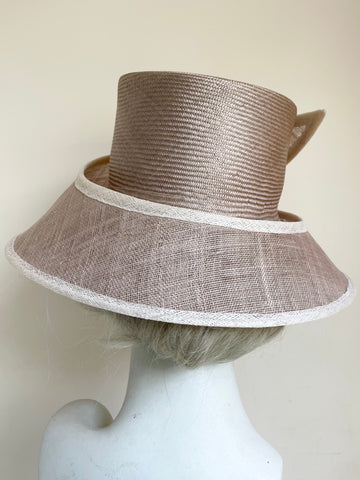 EXCLUSIVELY FOR SACS BEIGE & CREAM TRIM FORMAL HAT ONE SIZE