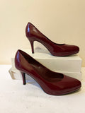 JONES THE BOOTMAKER BURGUNDY/ WINE PATENT LEATHER HEELS SIZE 6/39