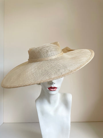 UNBRANDED NATURAL STRAW SAUCER WITH BOW TRIM HATINATOR