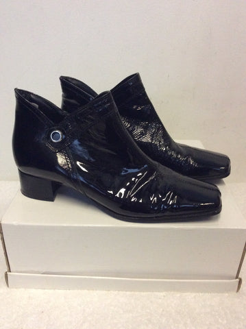 RELAXSHOE BLACK PATENT LEATHER SHOE BOOTS SIZE 6/39