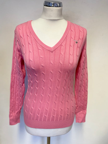 GANT PINK CABLE KNIT V NECKLINE COTTON LONG SLEEVED JUMPER SIZE S