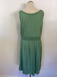 OUI BLACK LABEL GREEN SLEEVELESS DRESS SIZE 18