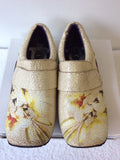 BRAND NEW IRREGULAR CHOICE CREAM CRACKED LEATHER FLOWER PRINT SLIP ON SHOES SIZE 8/42