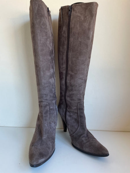 LK BENNETT BROWN SUEDE KNEE LENGTH HEELED BOOTS  SIZE 5/38