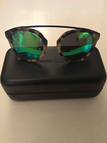 WESTWARD LEANING FLOWER 02 BROWN TORTOISESHELL EMERALD GREEN MIRRORED LENSES SUNGLASSES