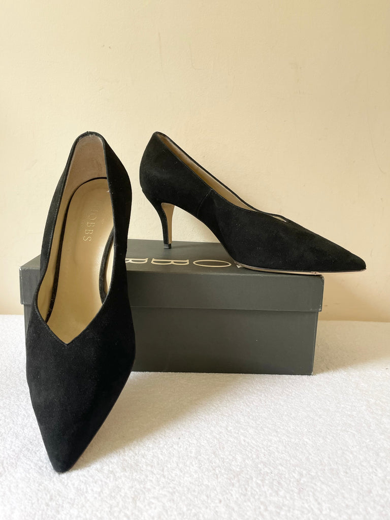 Buy CORSICA Women Black Solid Suede Pumps - Heels for Women 8734943 | Myntra