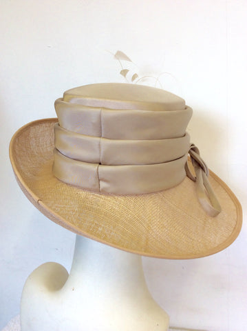 WHITELEY NUDE/ BLUSH FEATHER TRIM FORMAL HAT