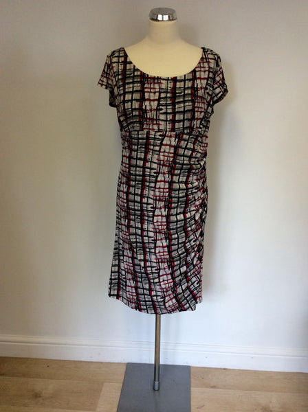 MINUET PETITE BLACK,WHITE,GREY & PINK PRINT DRESS SIZE 16