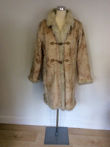 ZEPLA BEIGE FAUX FUR LINED TOGGLE FASTEN COAT SIZE L