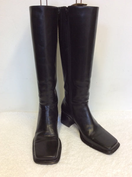 BP BLACK LEATHER KNEE LENGTH BOOTS SIZE 7.5/41